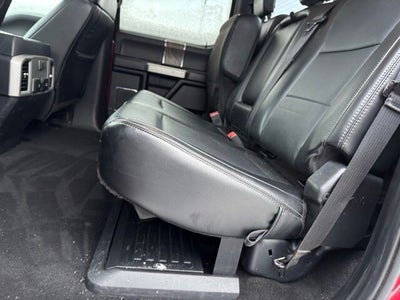 2019 Ford F-350SD Lariat w/ Navigation + Rear CHMSL Camera