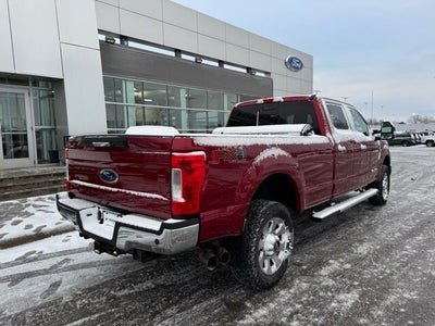 2019 Ford F-350SD Lariat w/ Navigation + Rear CHMSL Camera
