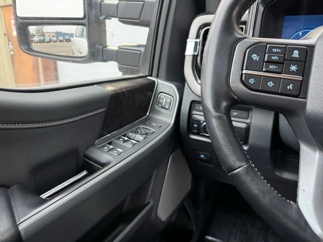 2024 Ford F-350SD Lariat w/ Head's Up Display + 360 Camera