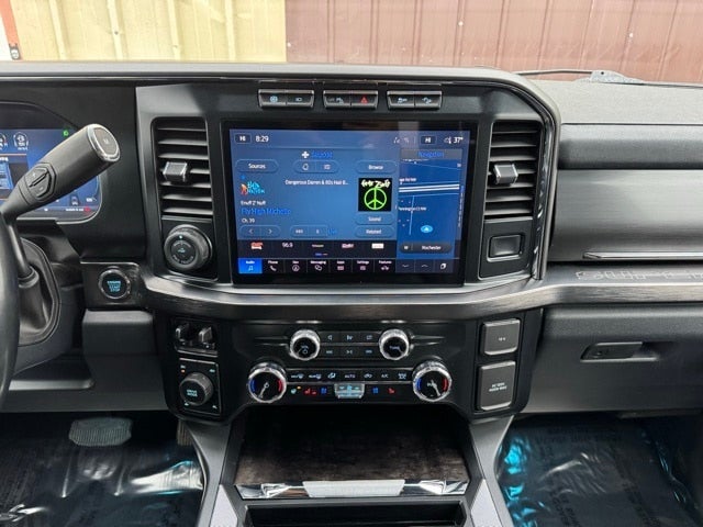 2024 Ford F-350SD Lariat w/ Head's Up Display + 360 Camera