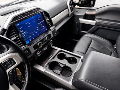 2022 Ford F-350SD Lariat Special w/ Twin Panel Moonroof + 360 Camera