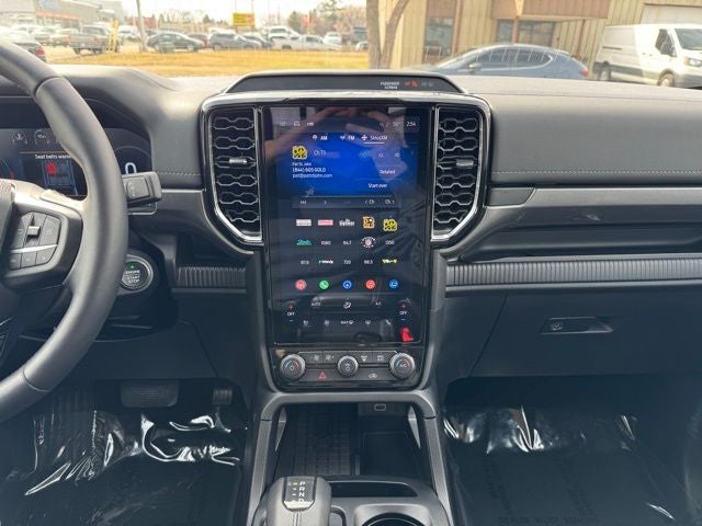 2024 Ford Ranger Lariat w/ Trailer Tow + FX4 Offroad Packages