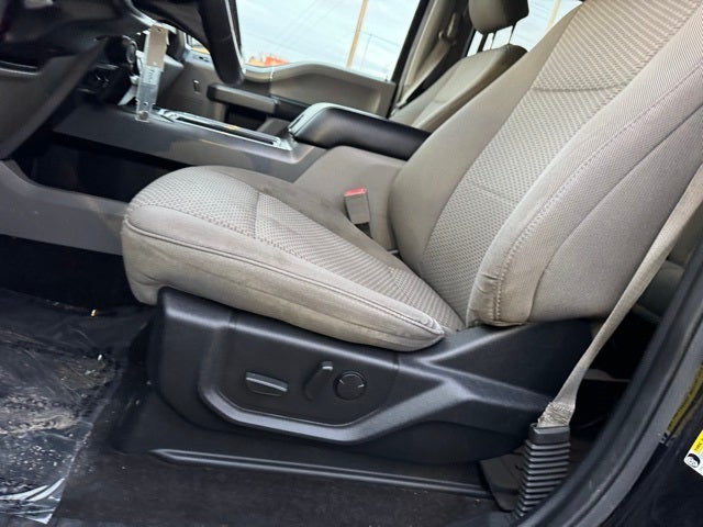 2019 Ford F-150 XLT w/ Navigation + Max Tow Package