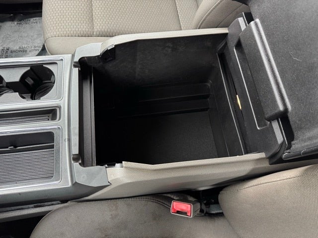 2019 Ford F-150 XLT w/ Navigation + Max Tow Package