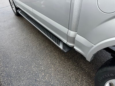 2019 Ford F-150 Platinum w/ Twin Panel Moonroof + Massaging Seats