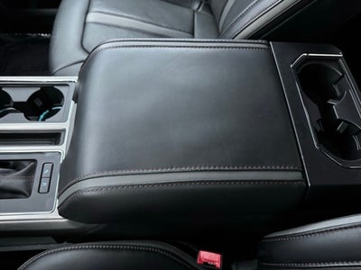 2019 Ford F-150 Platinum w/ Twin Panel Moonroof + Massaging Seats