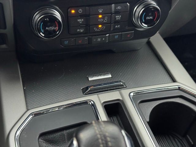 2016 Ford F-150 Lariat w/ Twin Panel Moonroof + 360 Camera