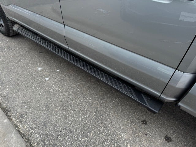 2023 Ford F-150 XLT w/ Intelligent Access + Trailer Tow Package