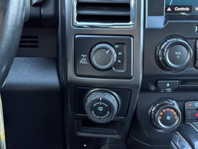 2017 Ford F-150 XLT w/Twin Panel Moonroof