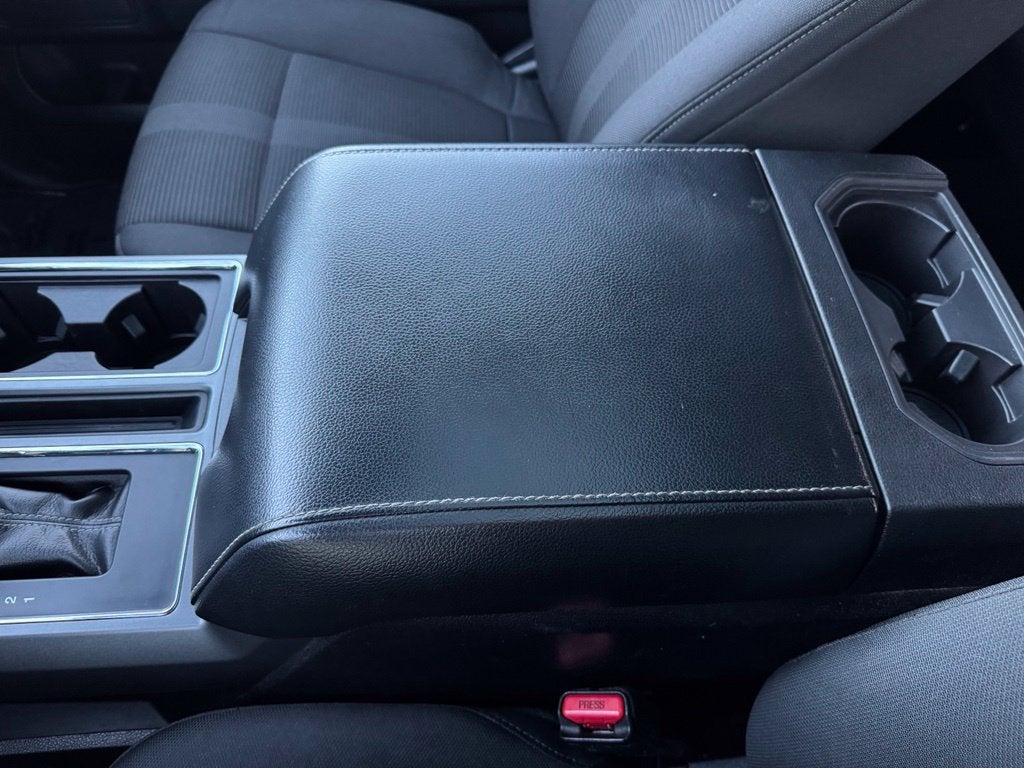 2017 Ford F-150 XLT w/Twin Panel Moonroof