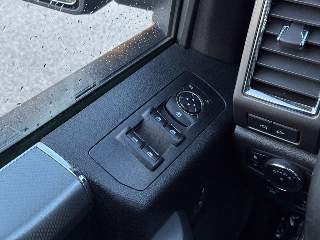 2017 Ford F-150 XLT w/Twin Panel Moonroof