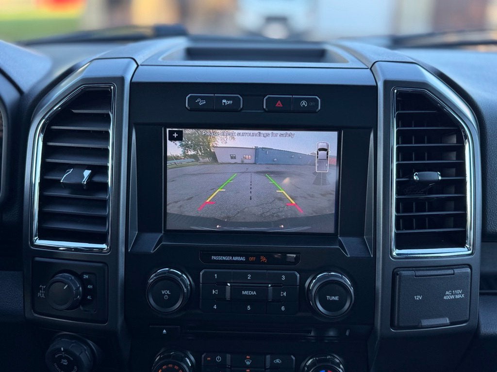 2017 Ford F-150 XLT w/Twin Panel Moonroof