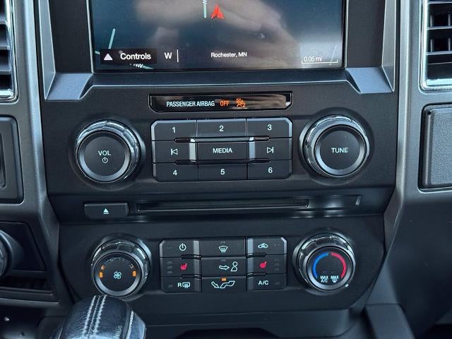 2017 Ford F-150 XLT w/Twin Panel Moonroof