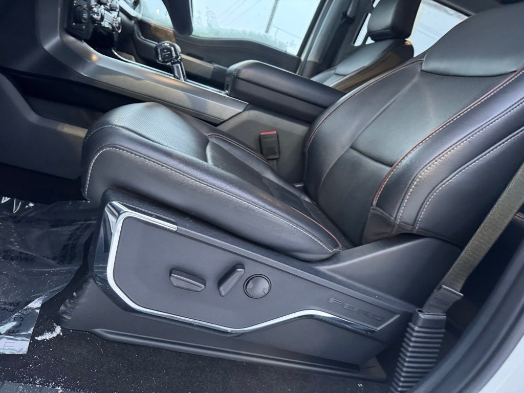 2022 Ford F-150 Lariat w/ Intelligent Access + B & O Sound System