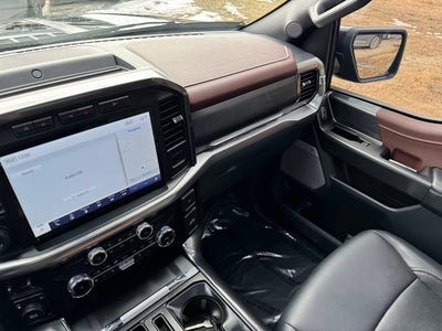 2023 Ford F-150 Lariat w/ Twin Panel Moonroof + Heated Steering Wheel