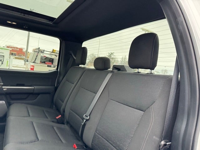 2023 Ford F-150 XLT w/ Twin Panel Moonroof + 360 Camera