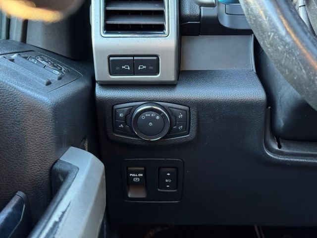 2019 Ford F-150 Lariat w/ Twin Panel Moonroof + 360 Camera