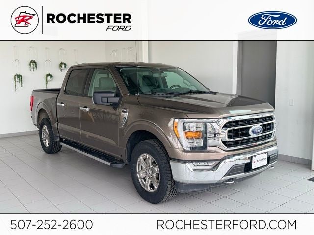 2021 Ford F-150 Lariat w/ Tow Package & Tailgate Step