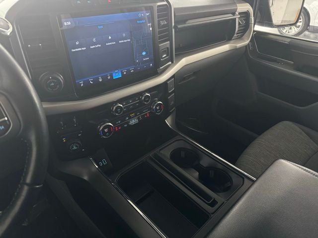 2021 Ford F-150 Lariat w/ Tow Package & Tailgate Step