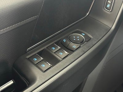 2021 Ford F-150 Lariat w/ Tow Package & Tailgate Step