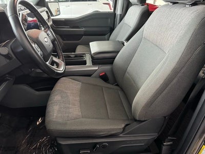 2021 Ford F-150 Lariat w/ Tow Package & Tailgate Step
