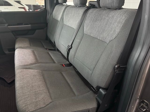 2021 Ford F-150 Lariat w/ Tow Package & Tailgate Step