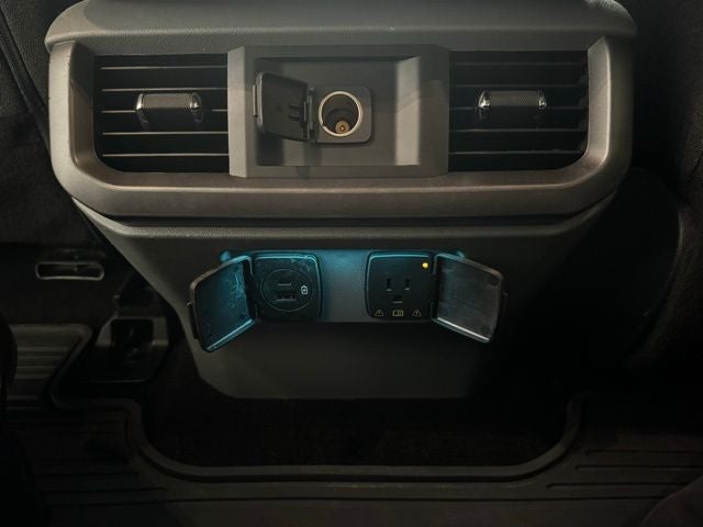 2021 Ford F-150 Lariat w/ Tow Package & Tailgate Step