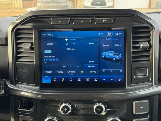 2023 Ford F-150 XLT w/ Intelligent Access + Power Sliding Rear Window