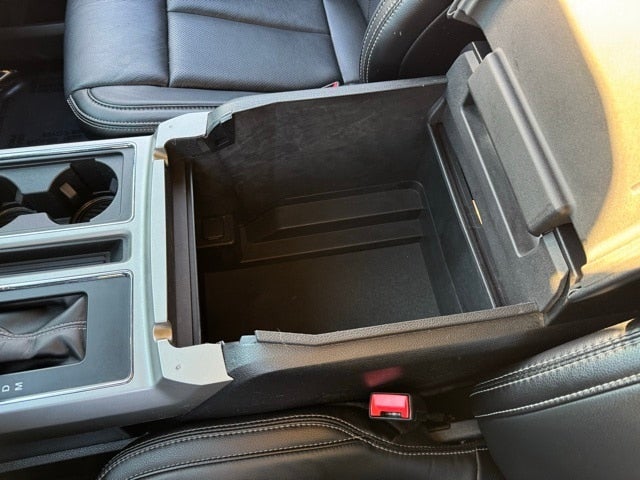 2019 Ford F-150 Lariat Special w/ w/ Heated Steering Wheel + Tow Package