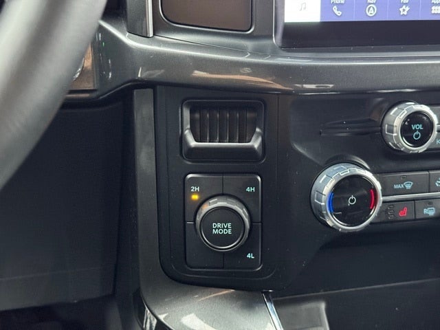 2023 Ford F-150 XLT Special w/ Power Slide Rear WIndow + Intelligent A