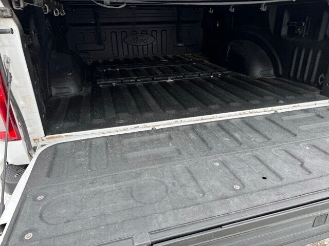 2019 Ford F-150 Lariat w/ Heated Steering Wheel + 157" Wheelbase / 6.5' B