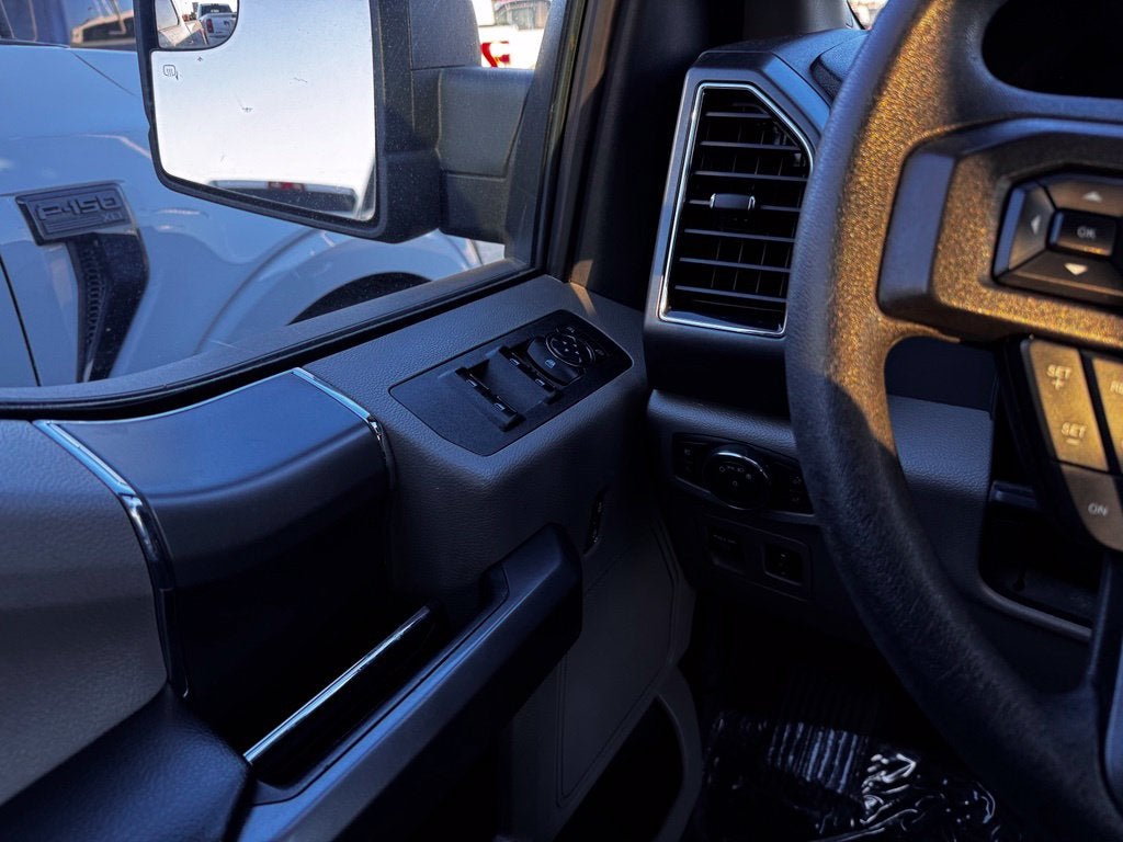 2020 Ford F-150 XLT w/6.5' Bed + Nav