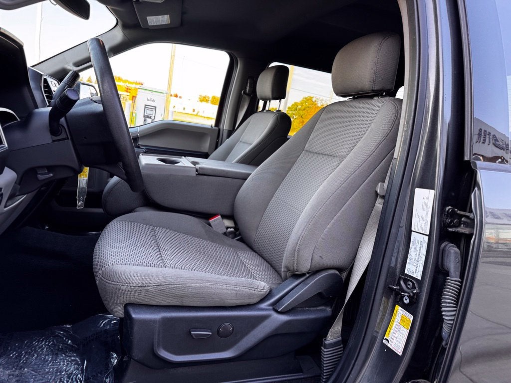2020 Ford F-150 XLT w/6.5' Bed + Nav