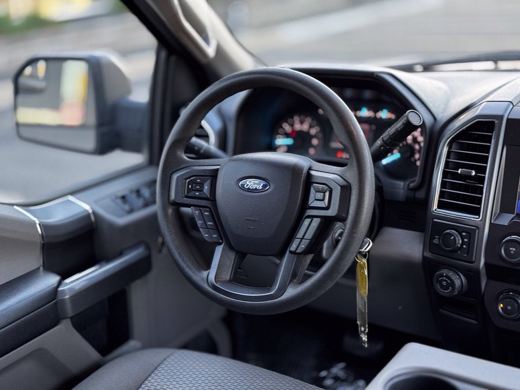 2020 Ford F-150 XLT w/6.5' Bed + Nav