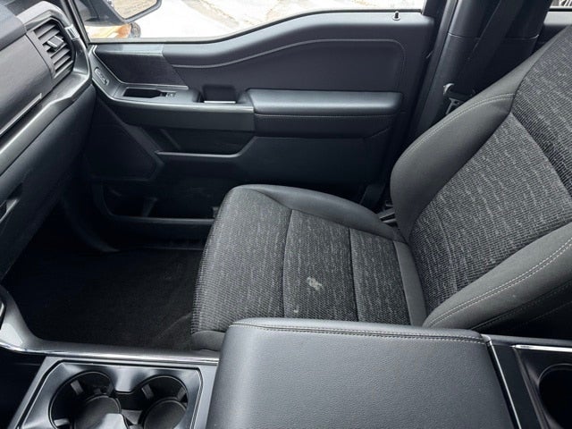 2022 Ford F-150 XLT w/ Power Slide Rear Window + Trailer Tow Package