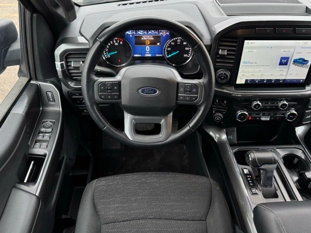 2022 Ford F-150 XLT w/ Power Slide Rear Window + Trailer Tow Package