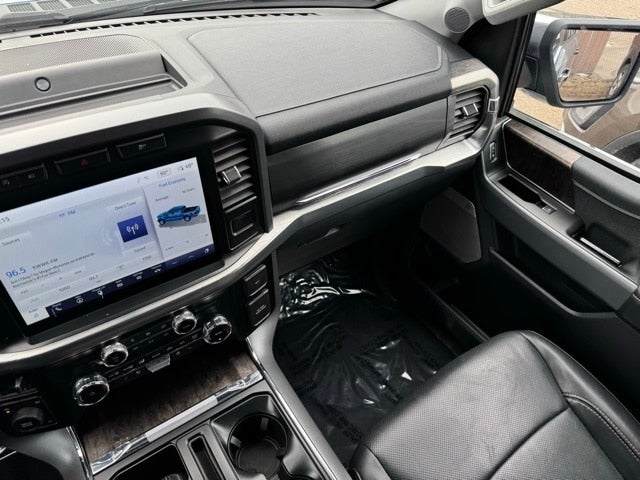 2023 Ford F-150 Lariat w/ Trailer Tow Package