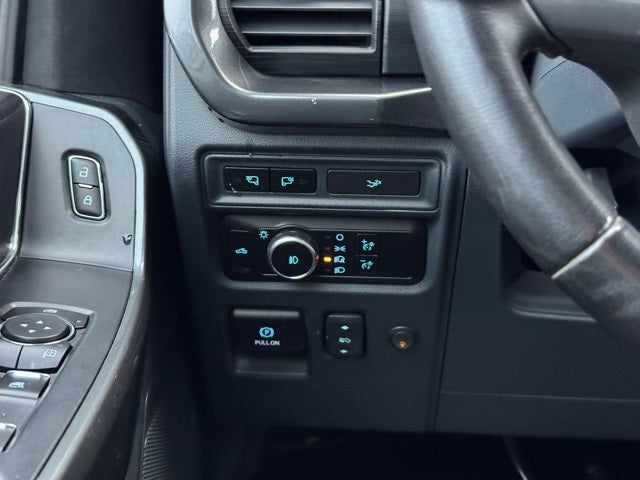 2023 Ford F-150 XLT w/ Twin Panel Moonroof + Max Tow / 157" Wheelbase