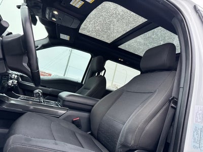 2023 Ford F-150 XLT w/ Twin Panel Moonroof + Max Tow / 157" Wheelbase