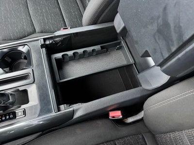 2023 Ford F-150 XLT w/ Twin Panel Moonroof + Max Tow / 157" Wheelbase