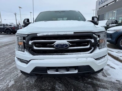 2023 Ford F-150 XLT w/ Twin Panel Moonroof + Max Tow / 157" Wheelbase