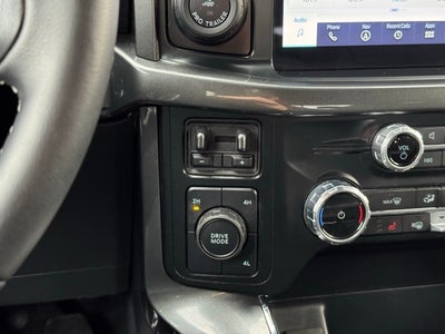 2023 Ford F-150 XLT w/ Twin Panel Moonroof + Trailer Tow Package