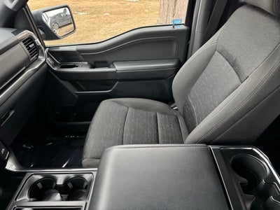 2023 Ford F-150 XLT w/ Twin Panel Moonroof + Trailer Tow Package