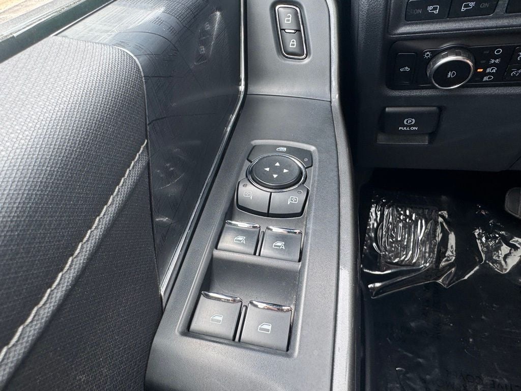 2023 Ford F-150 XLT w/ 6.5' Box + Trailer Tow Package