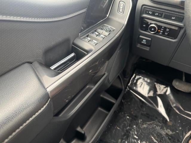 2023 Ford F-150 XLT w/ 6.5' Box