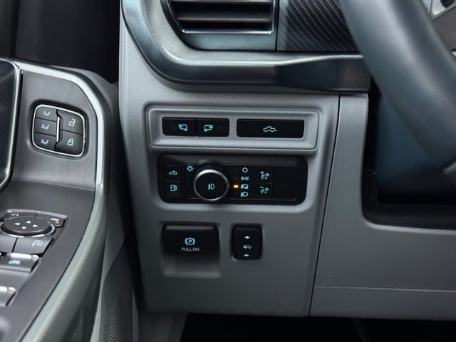 2022 Ford F-150 Limited w/ Twin Panel Moonroof + 360 Camera