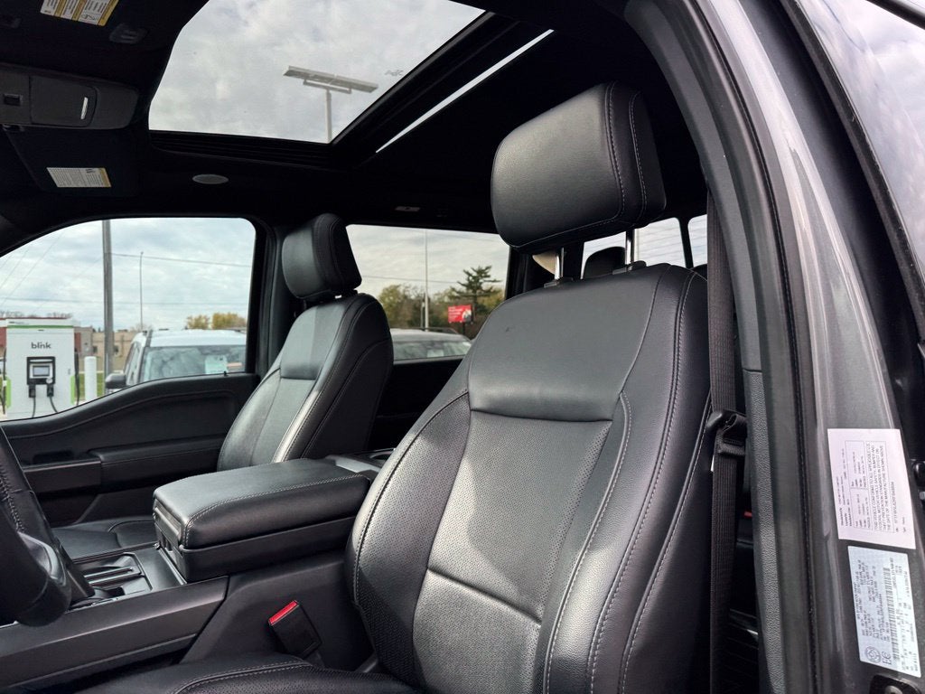 2024 Ford F-150 Lariat w/Twin Panel Roof