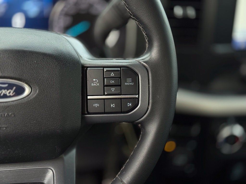 2023 Ford F-150 XLT w/8' Bed