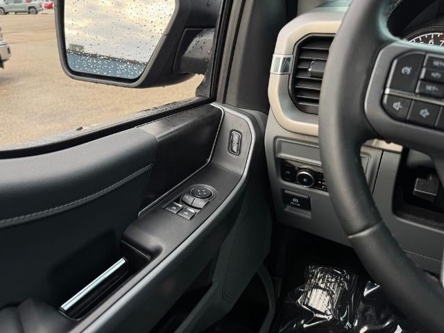 2023 Ford F-150 XLT w/8' Bed