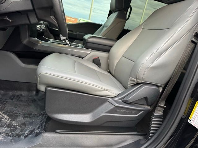 2022 Ford F-150 Lightning Pro